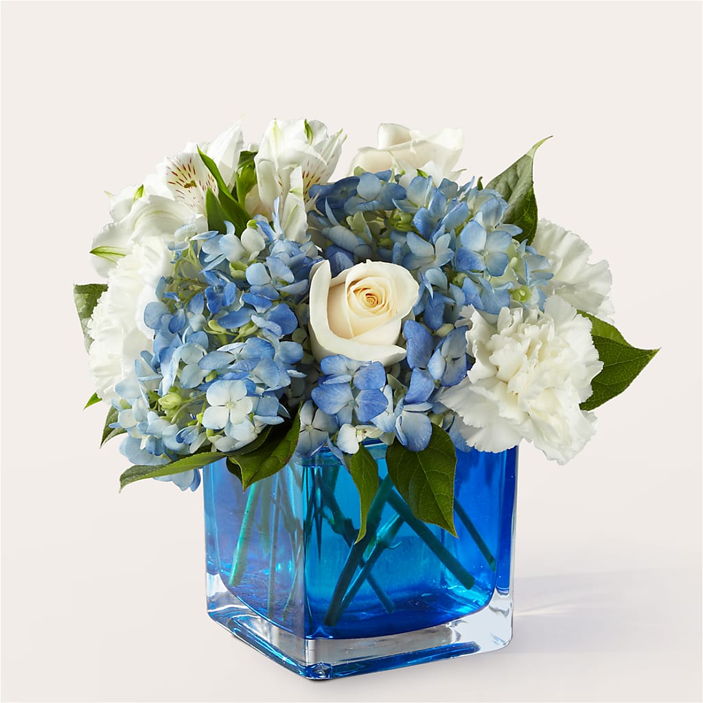 Soothing Waters Bouquet – Ros-al Floral, Forest City PA