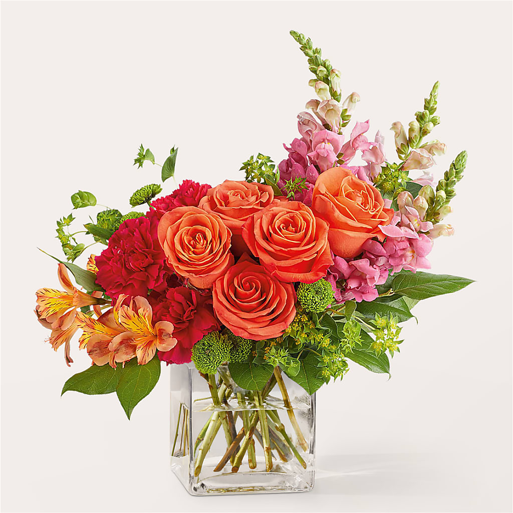 Cosmopolitan Bouquet – Ros-al Floral, Forest City PA