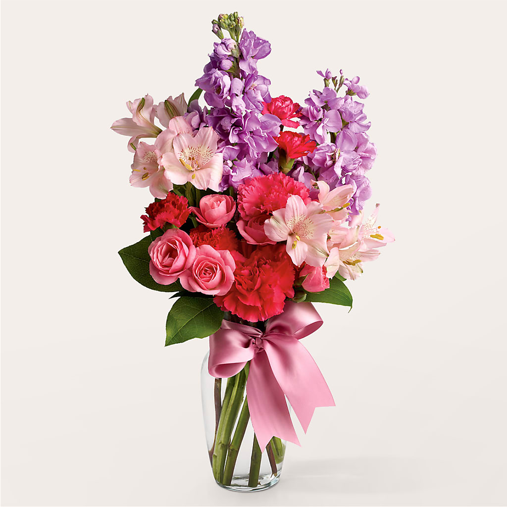 Main Character Bouquet – Ros-al Floral, Forest City PA