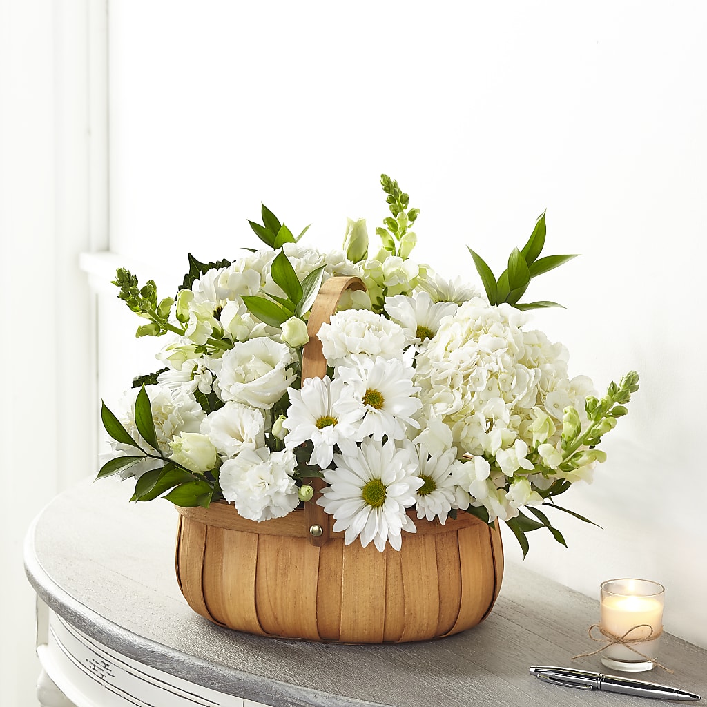 Pure Ivory Basket – Ros-al Floral, Forest City PA