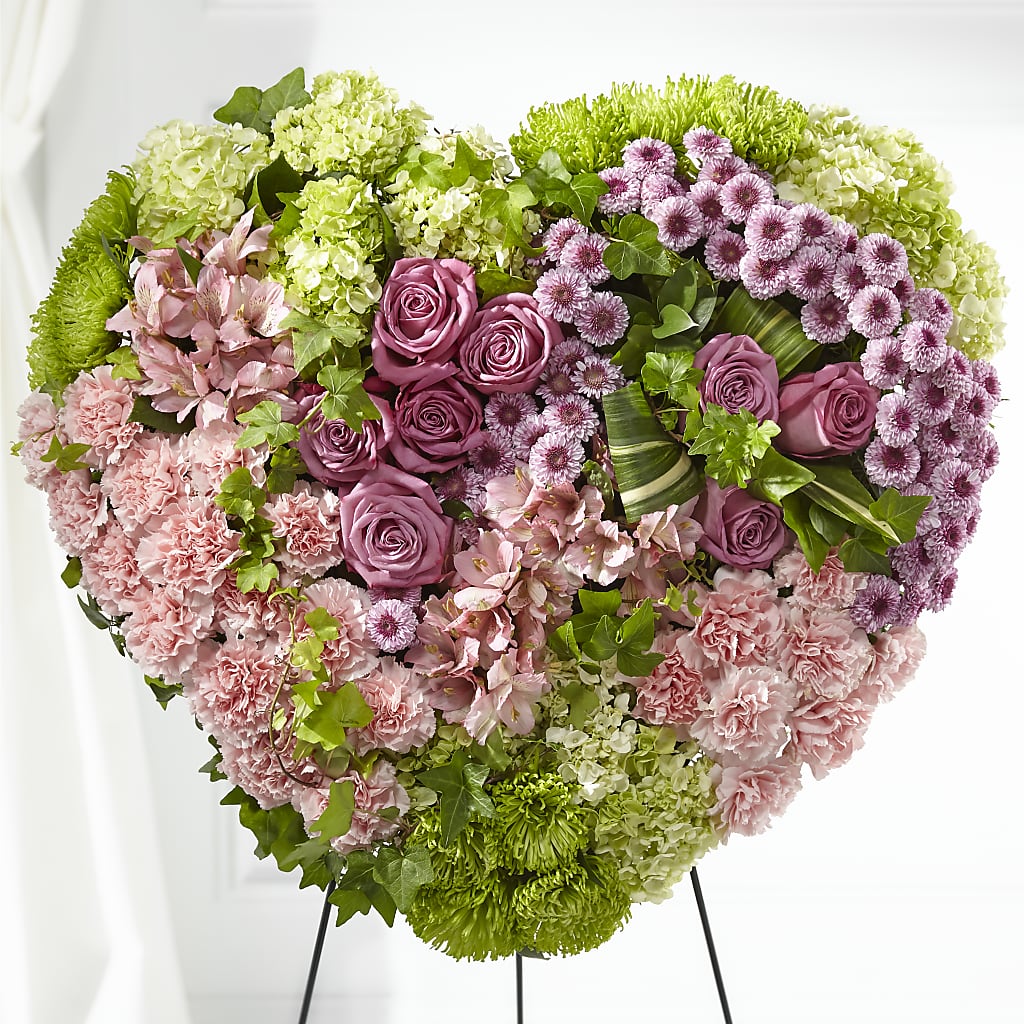 Heartwarming Standing Heart – Ros-al Floral, Forest City PA