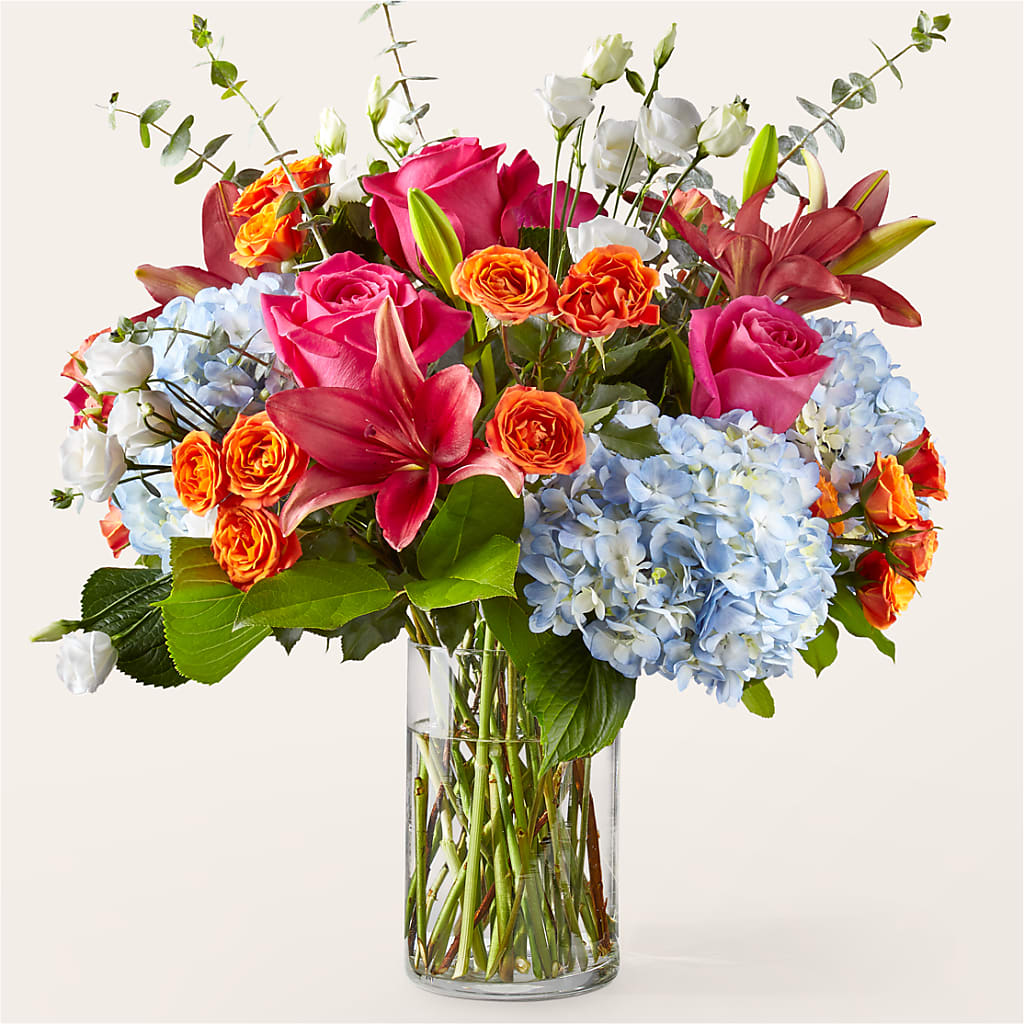 Awestruck Luxury Bouquet – Ros-al Floral, Forest City PA