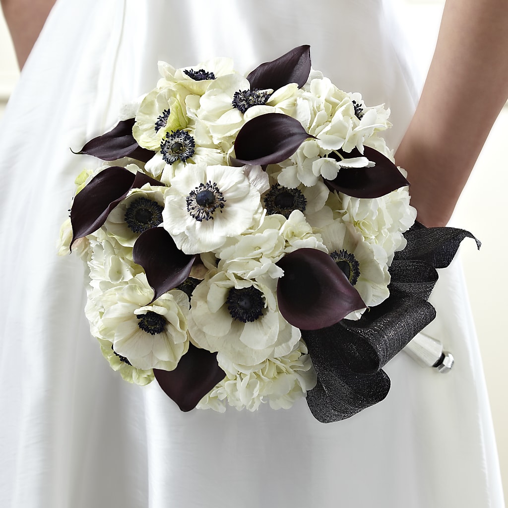 To Have and To Hold Bouquet – Ros-al Floral, Forest City PA