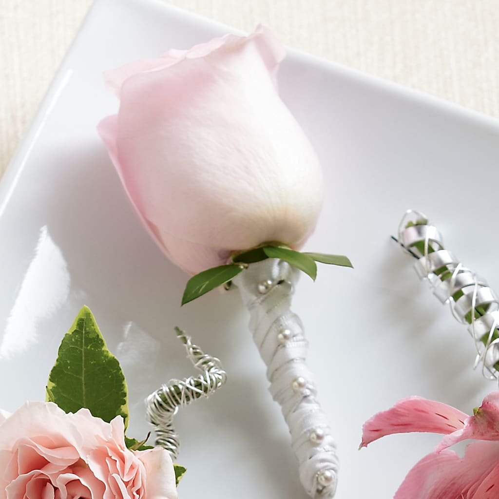 Pink Rose Boutonniere – Ros-al Floral, Forest City PA