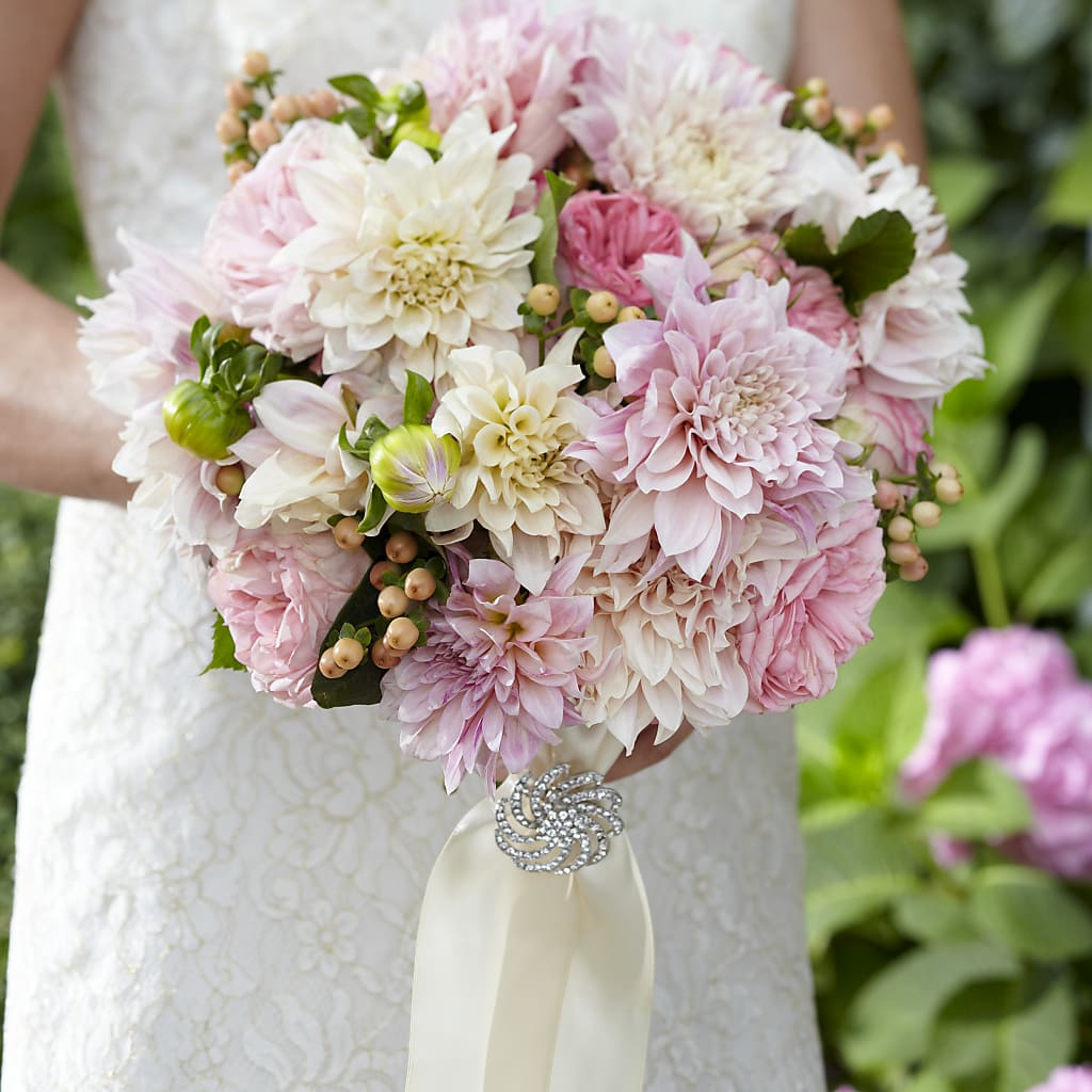Heart's Promise Bouquet – Ros-al Floral, Forest City PA