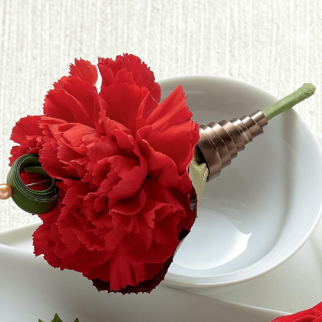 Red Carnation Boutonniere – Ros-al Floral, Forest City PA
