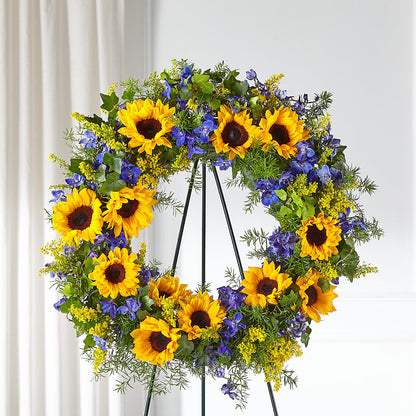 Bright Rays Wreath –  Ros-al Floral, Forest City PA