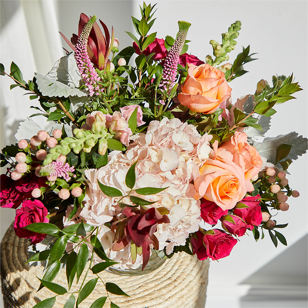 Glitz & Glam Bouquet –  Ros-al Floral, Forest City PA