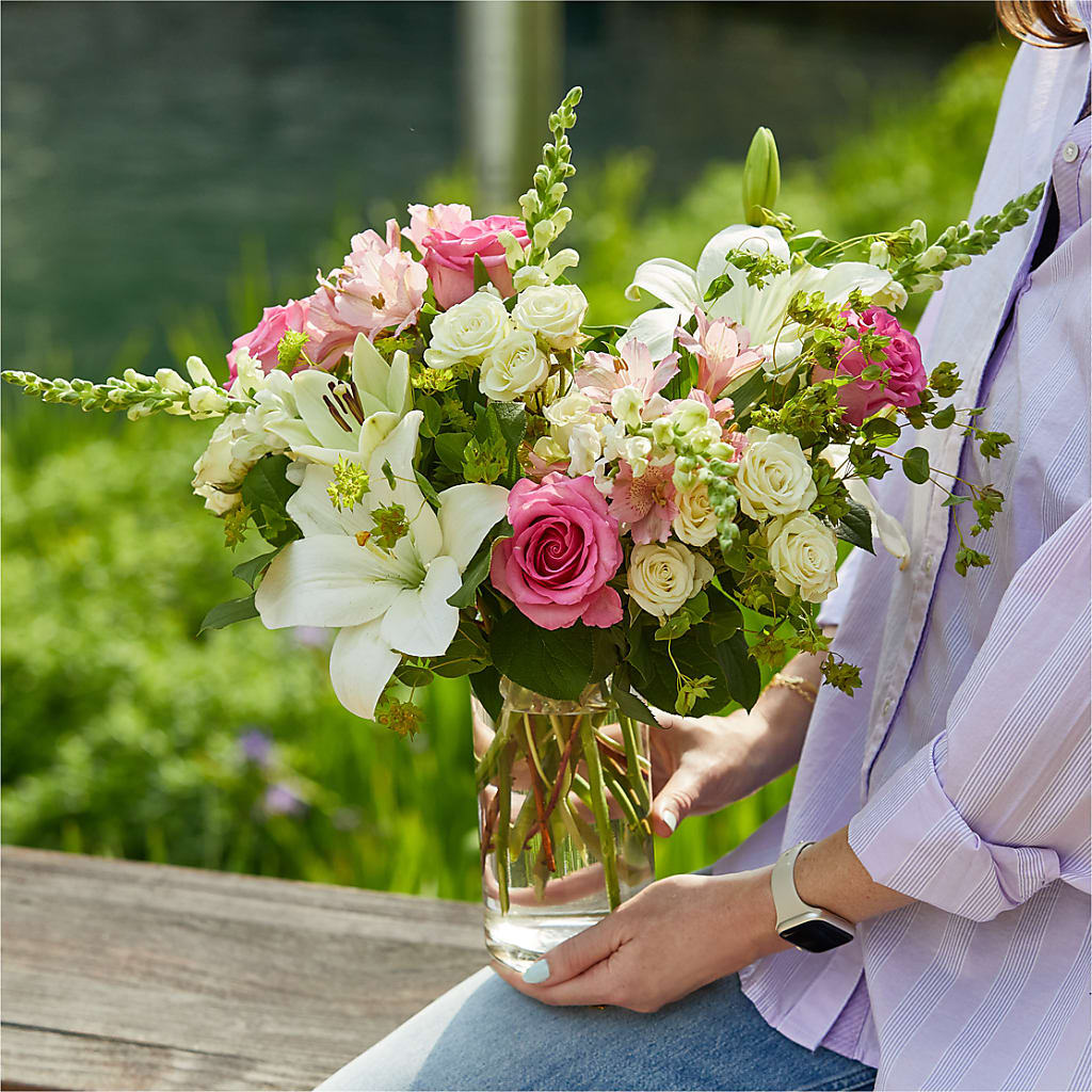 Fondly Bouquet –  Ros-al Floral, Forest City PA
